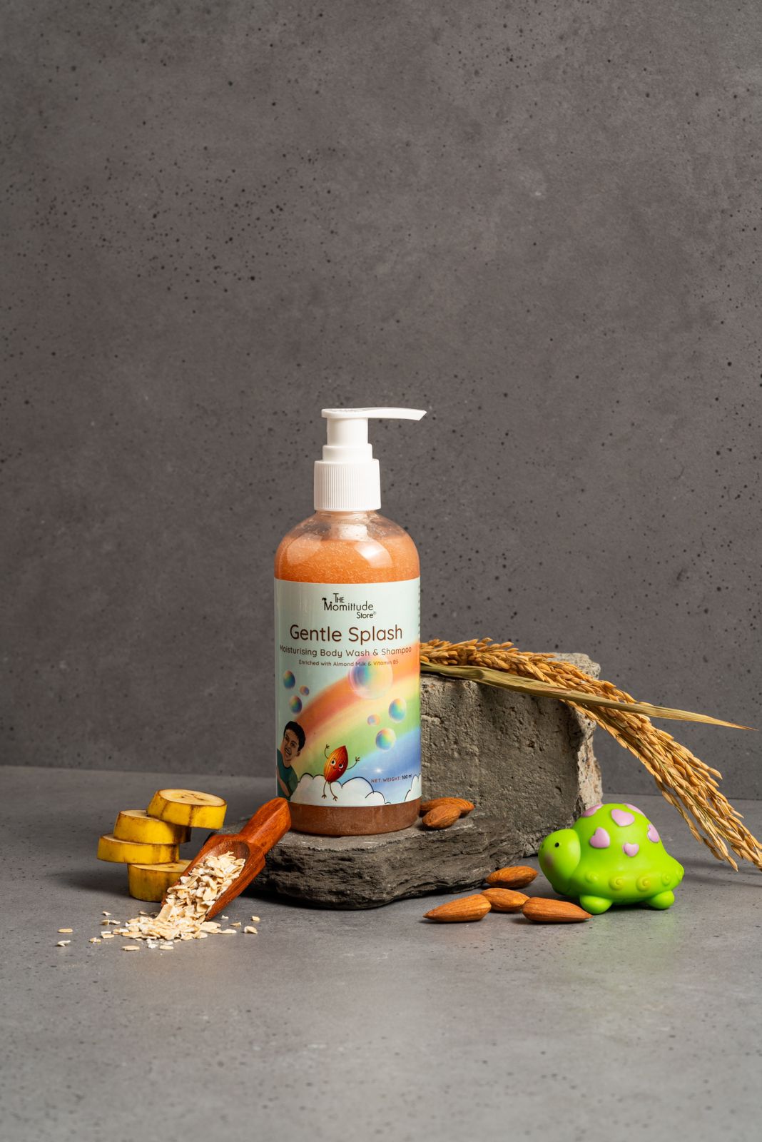Kids Body & Hair Wash with Almond Milk & Saffron Extract | 1Y - 8Y | 300ML